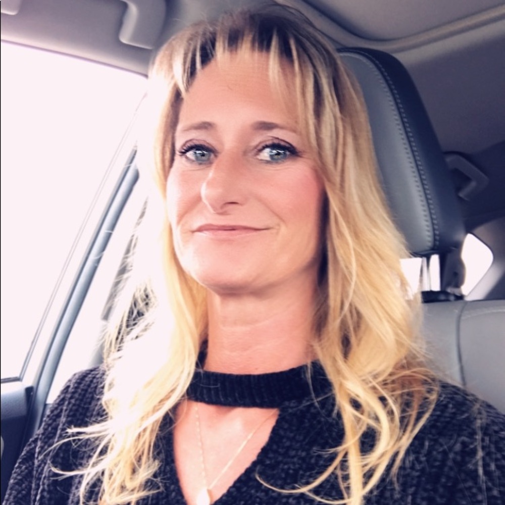 Meet your Posher, Molissa